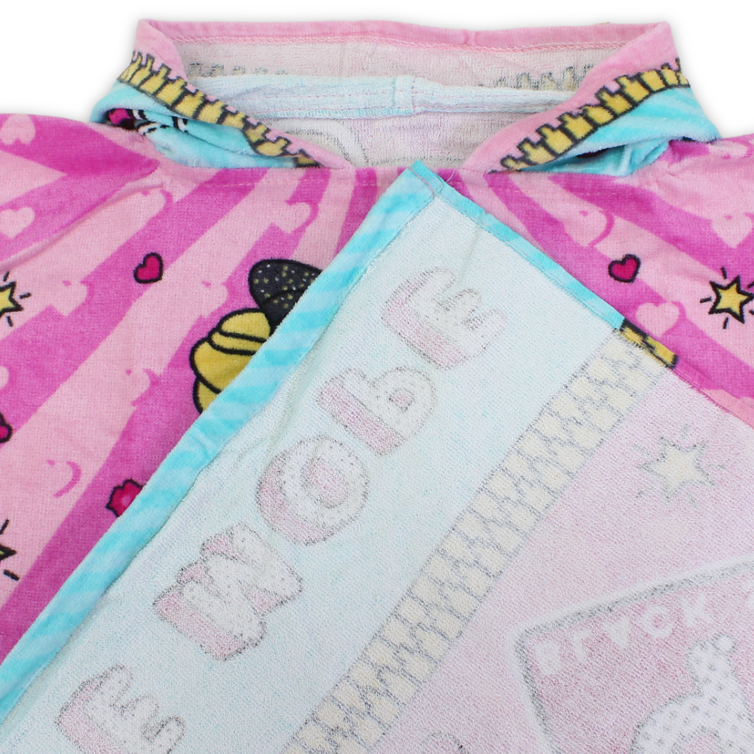 Girls Poncho – Pink with L.O.L. Surprise! Print