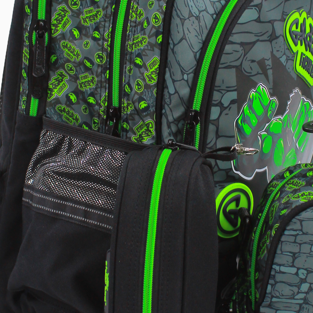 Hulk School Set – 17 Inches