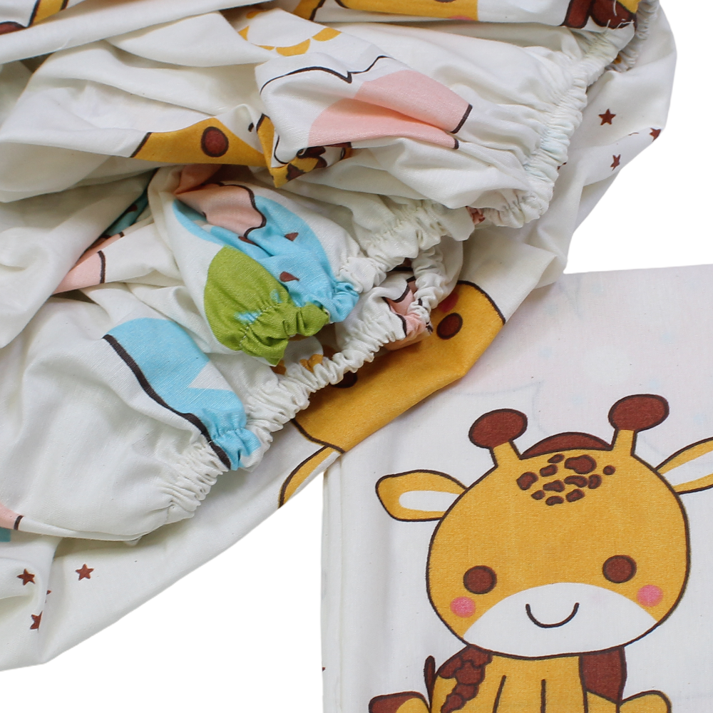 Bed Sheet Set – Giraffe & Clouds Print