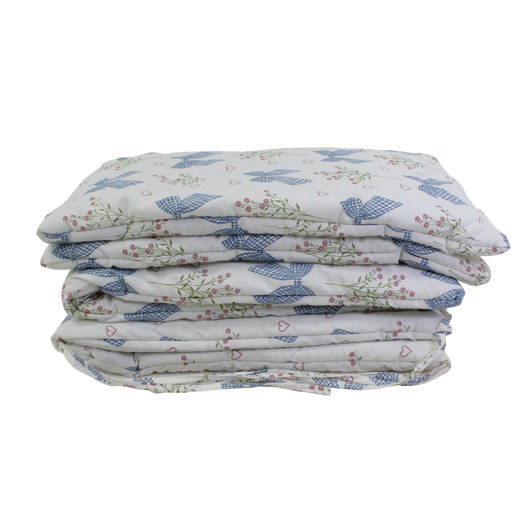 Cotton Crib Bumper – Off-White with Baby Blue Bows Print