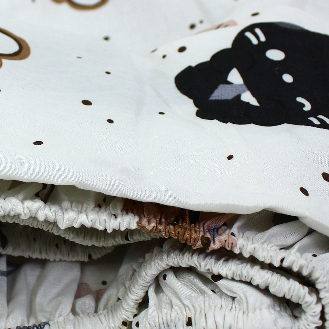 Cotton Bed Sheets – Off-White with Cats Print