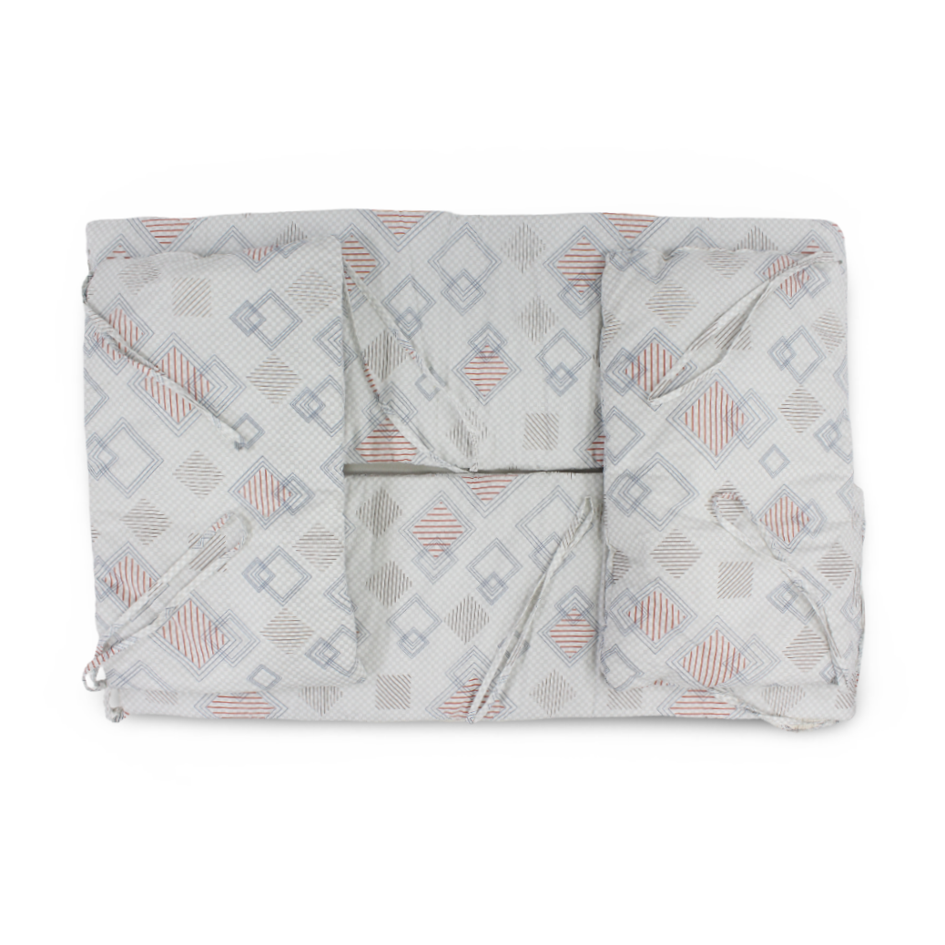 Cotton Crib Bumper – Off-White with Squares Print
