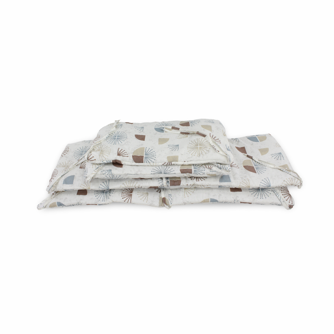 Cotton Crib Bumper – Off-White with Geometric Print
