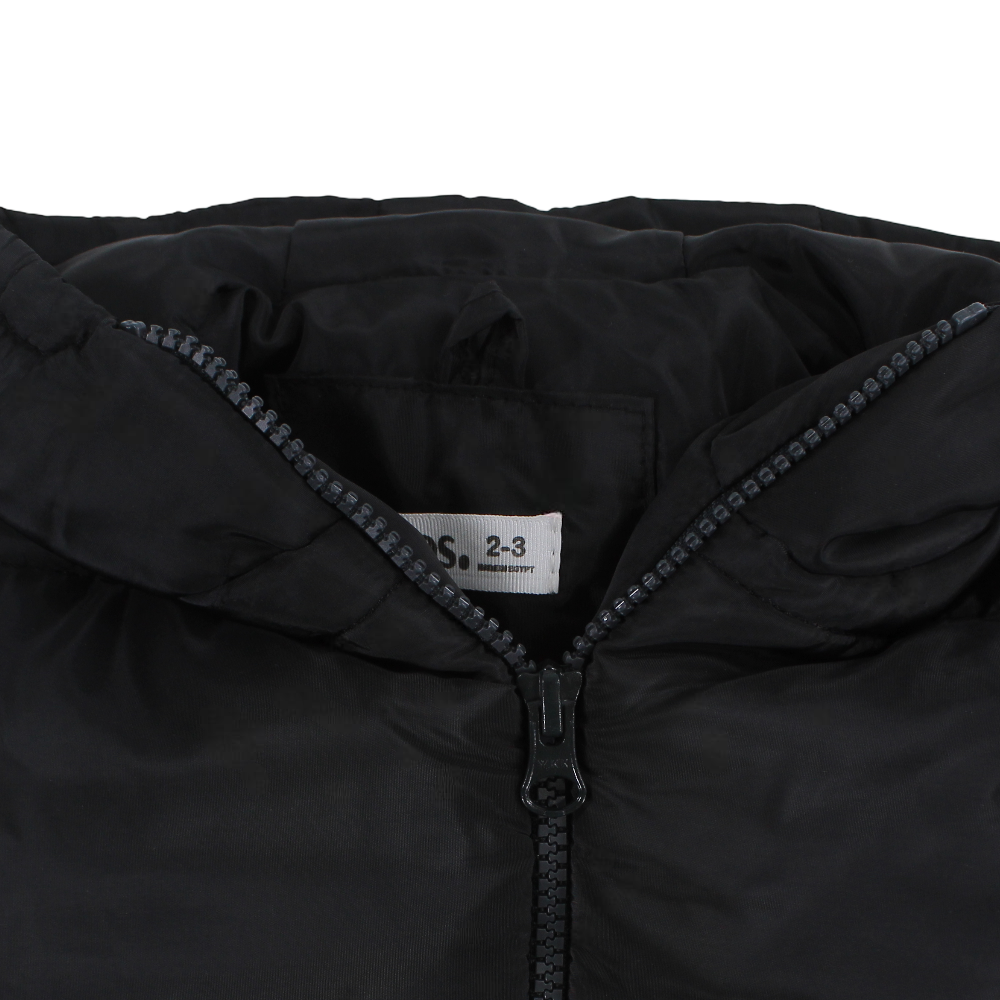 Unisex Waterproof Hooded Jacket – Black