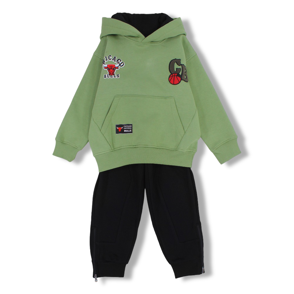 Boys Cotton Two-Piece Outfit Set – “Chicago Bulls” Print