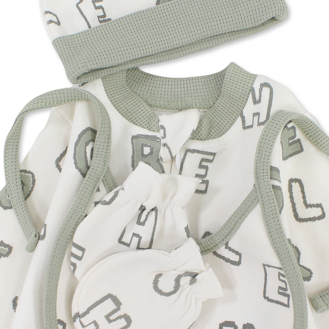 Baby Boys Cotton Gift Clothes Box – Off-White with Letters Prints (4 Pcs)