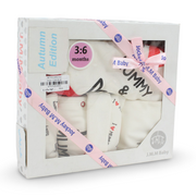 Unisex Baby Gift Clothes Box – Off-White with "I love Mummy & Daddy" Print 3-6m (5Pcs)
