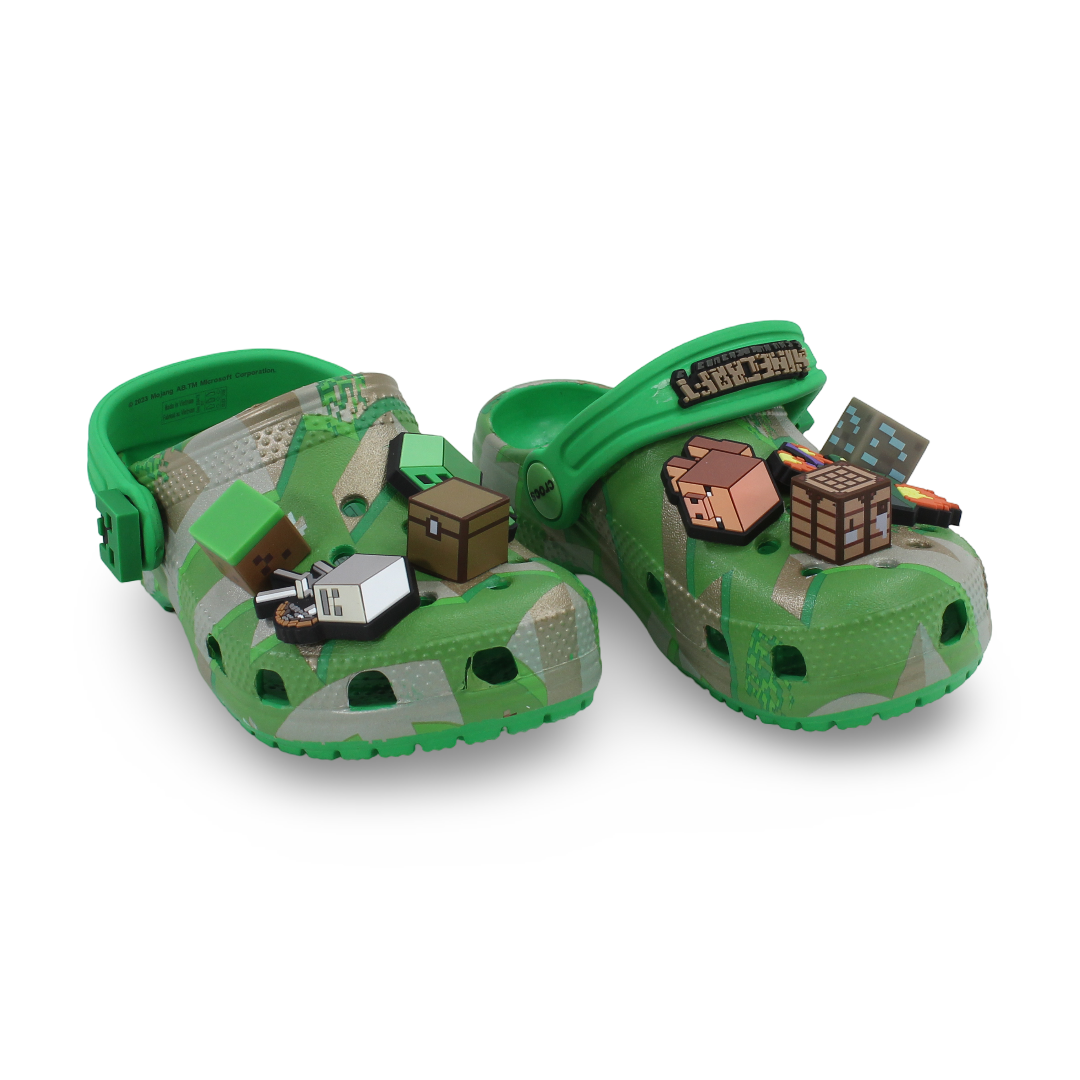 Unisex Kids Rubber Crocs – Green with Minecraft Elevated Design