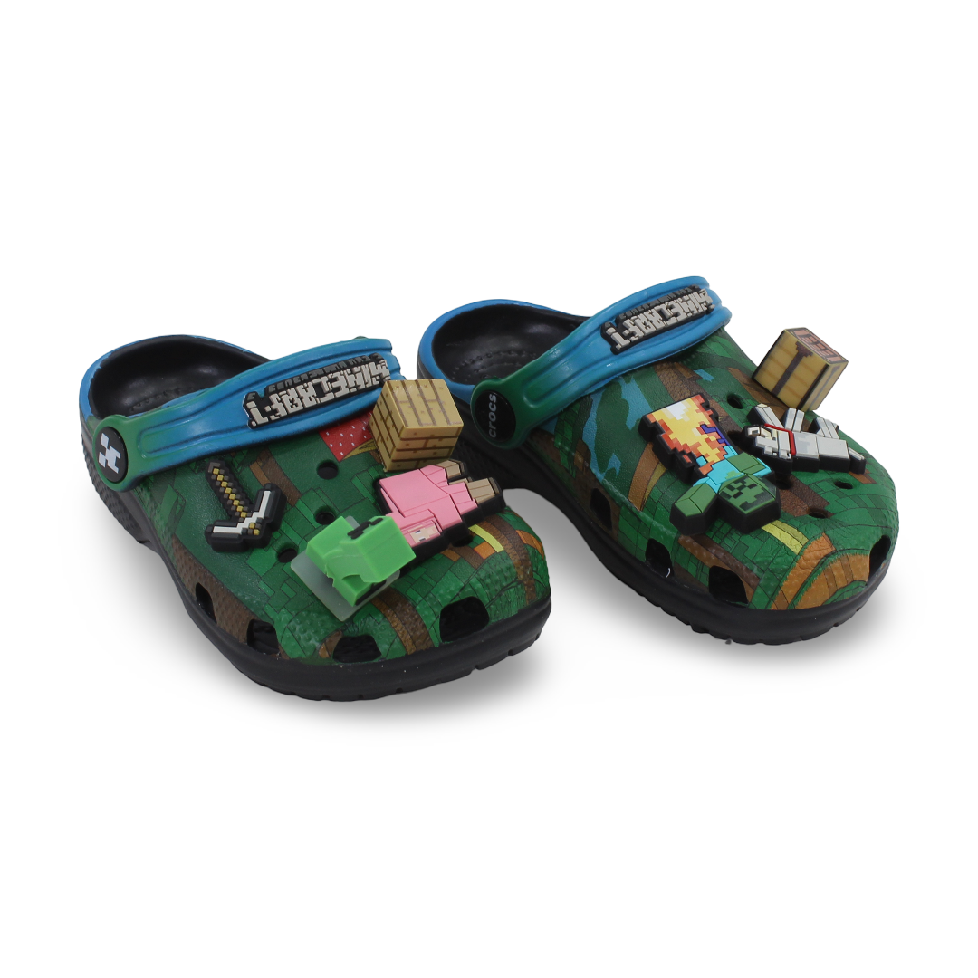 Unisex Kids Rubber Crocs – Green with Minecraft Design - Clothing