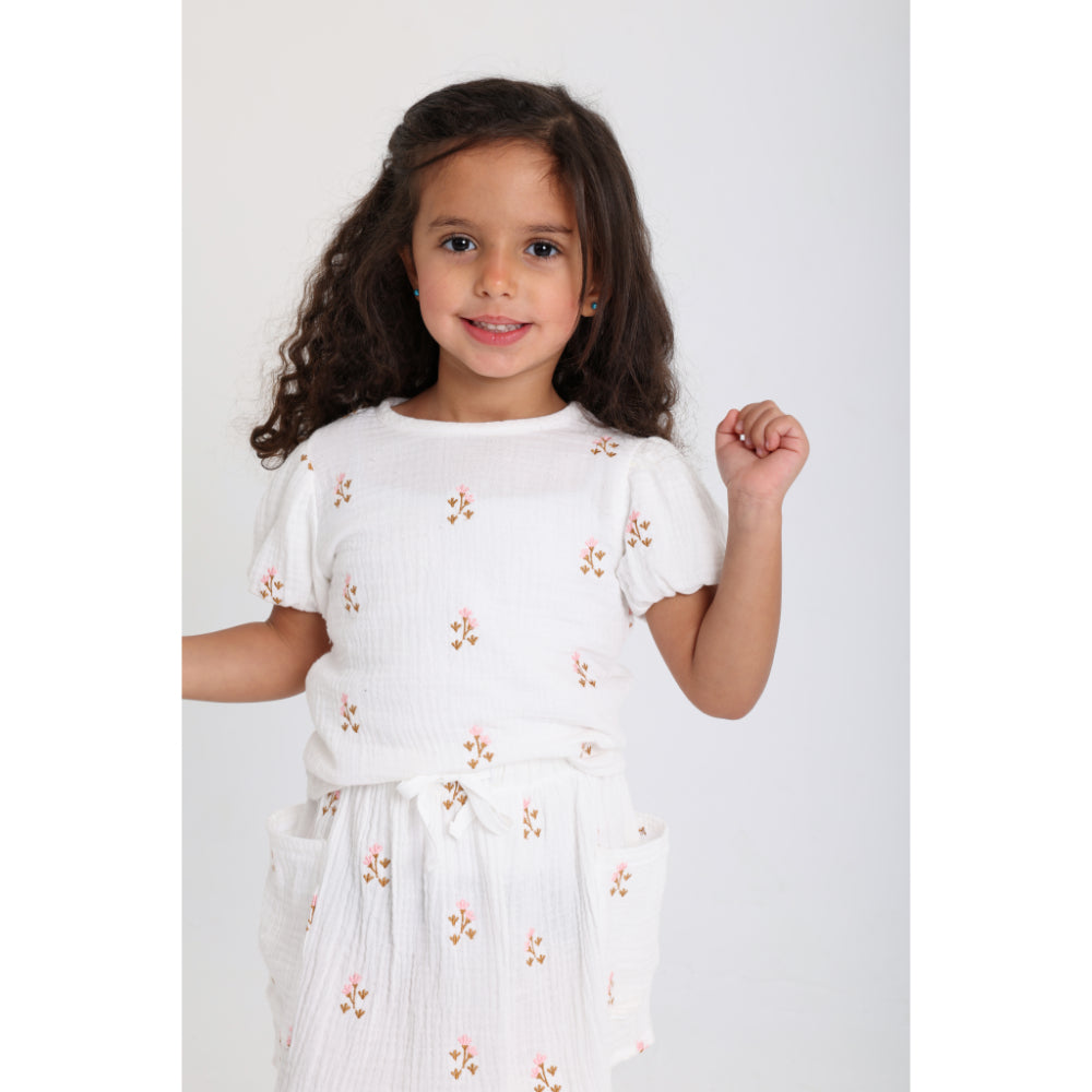 Baby Girls Cotton Outfit Set – Offwhite Embroidery Flowers Short Sleeves