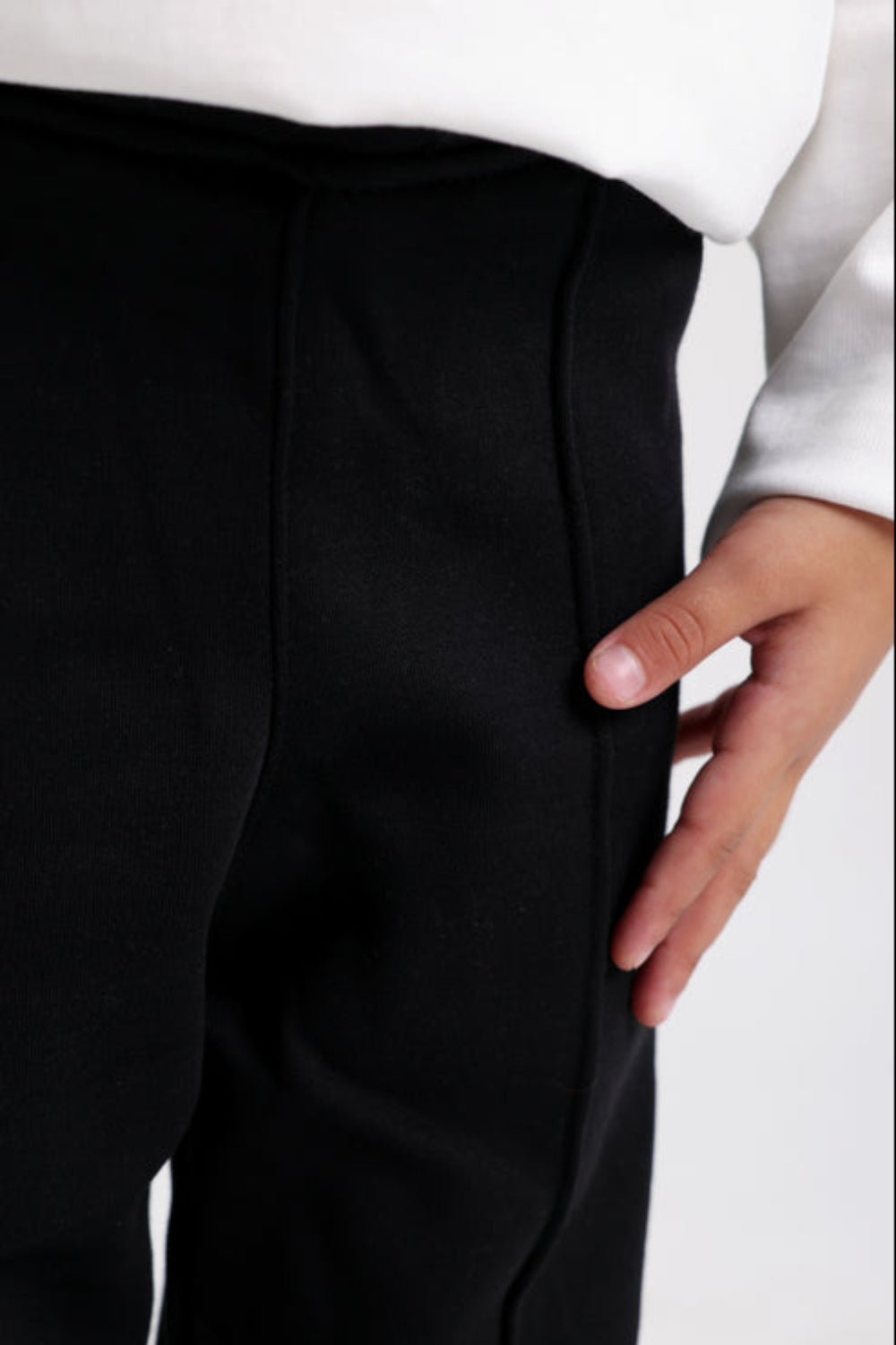 Girls Creased Front Flared Pants – Black