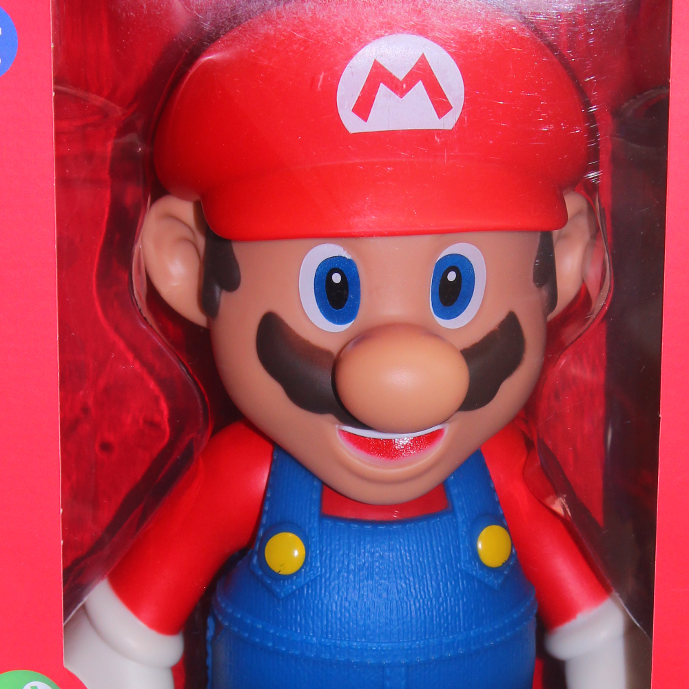 Super Mario Battery-Operated Action Figure - Red