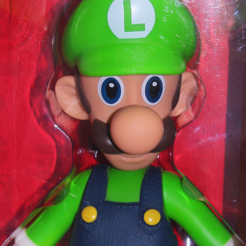 Super Mario's Luigi Battery-Operated Action Figure - Green