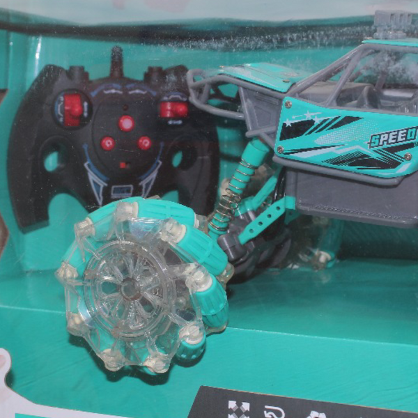 Remote Control 1:14 Scale Off-Road Alloy Car with USB Charger