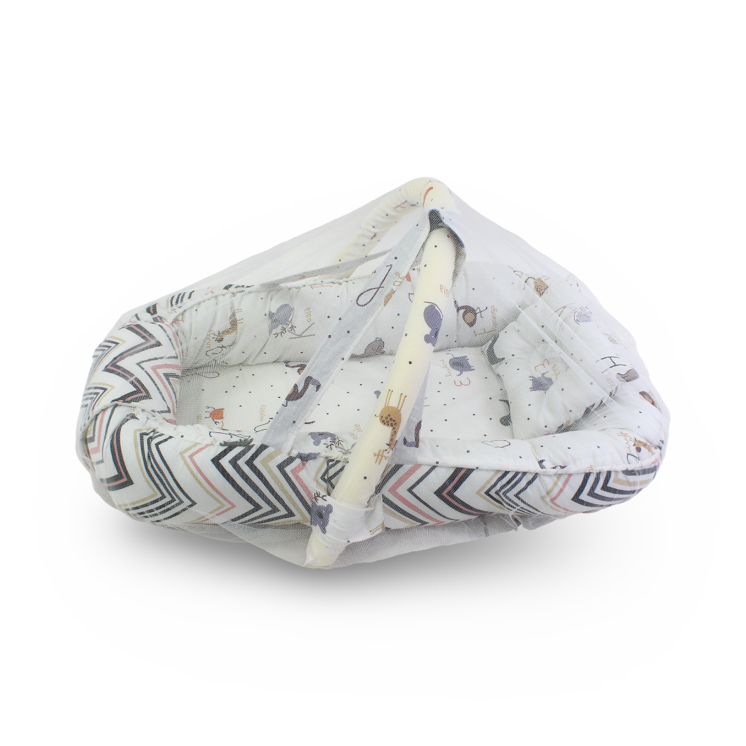 Kiddy Cotton Baby Carrycot – Off-White with Zigzag Design - Baby Essentials