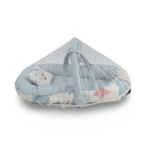Cotton Baby Nest – Off-White & Baby Blue with Stars Print