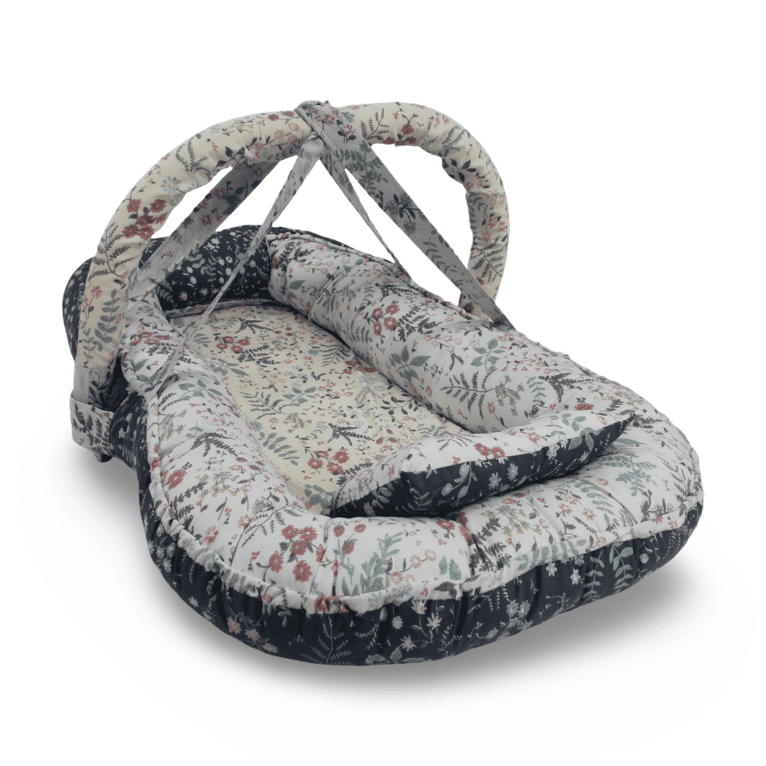 Baby Nest – Off-White & Grey with Floral Pattern