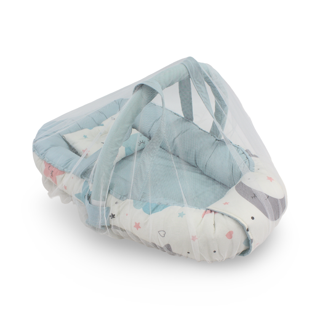 Cotton Baby Nest – Turquoise with Stars Print