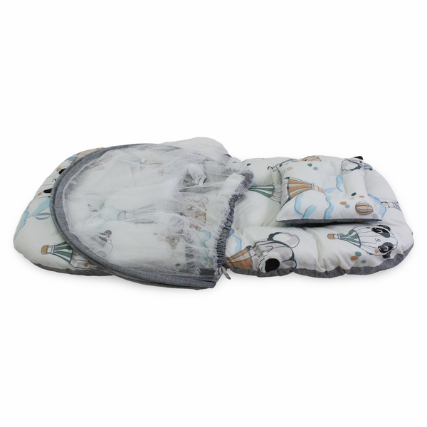 Cotton Mosquito Net – Off-White with Hot Air Balloon Print