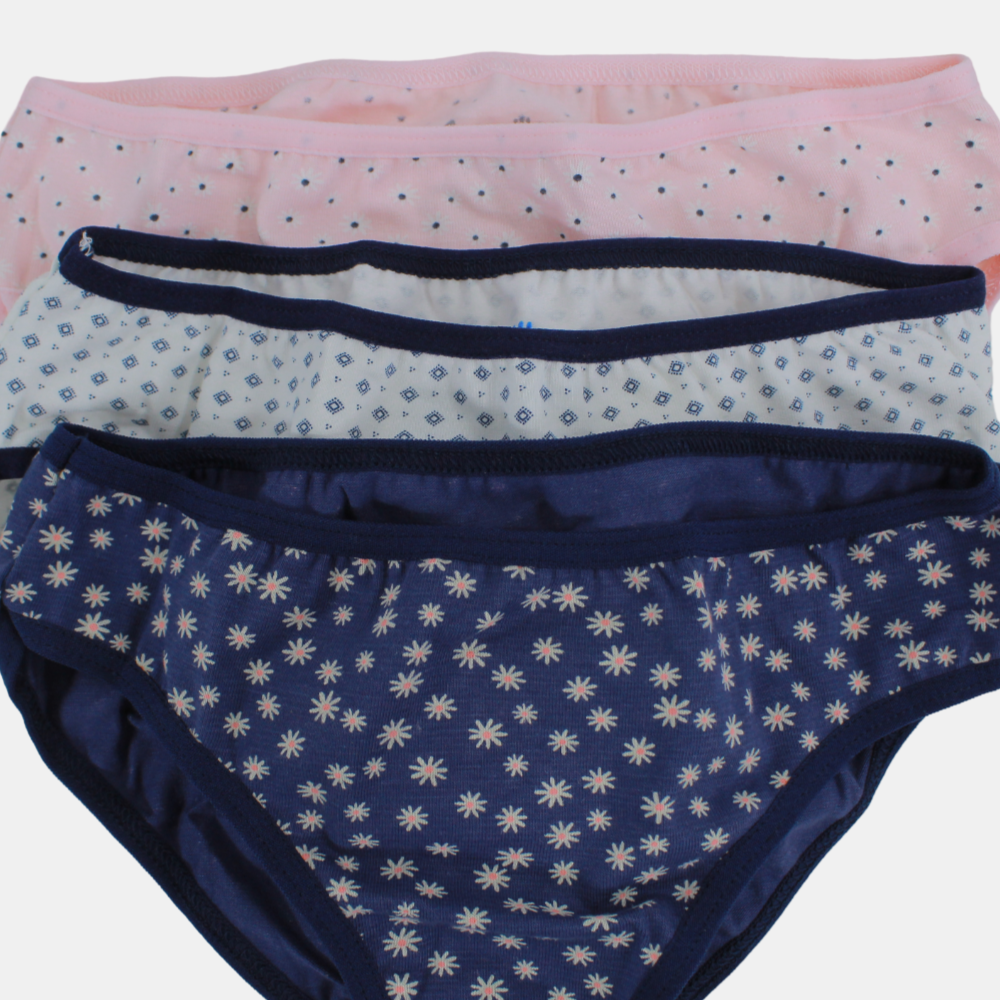 Girls Printed Panties – Pack of 3 (Assorted Prints)