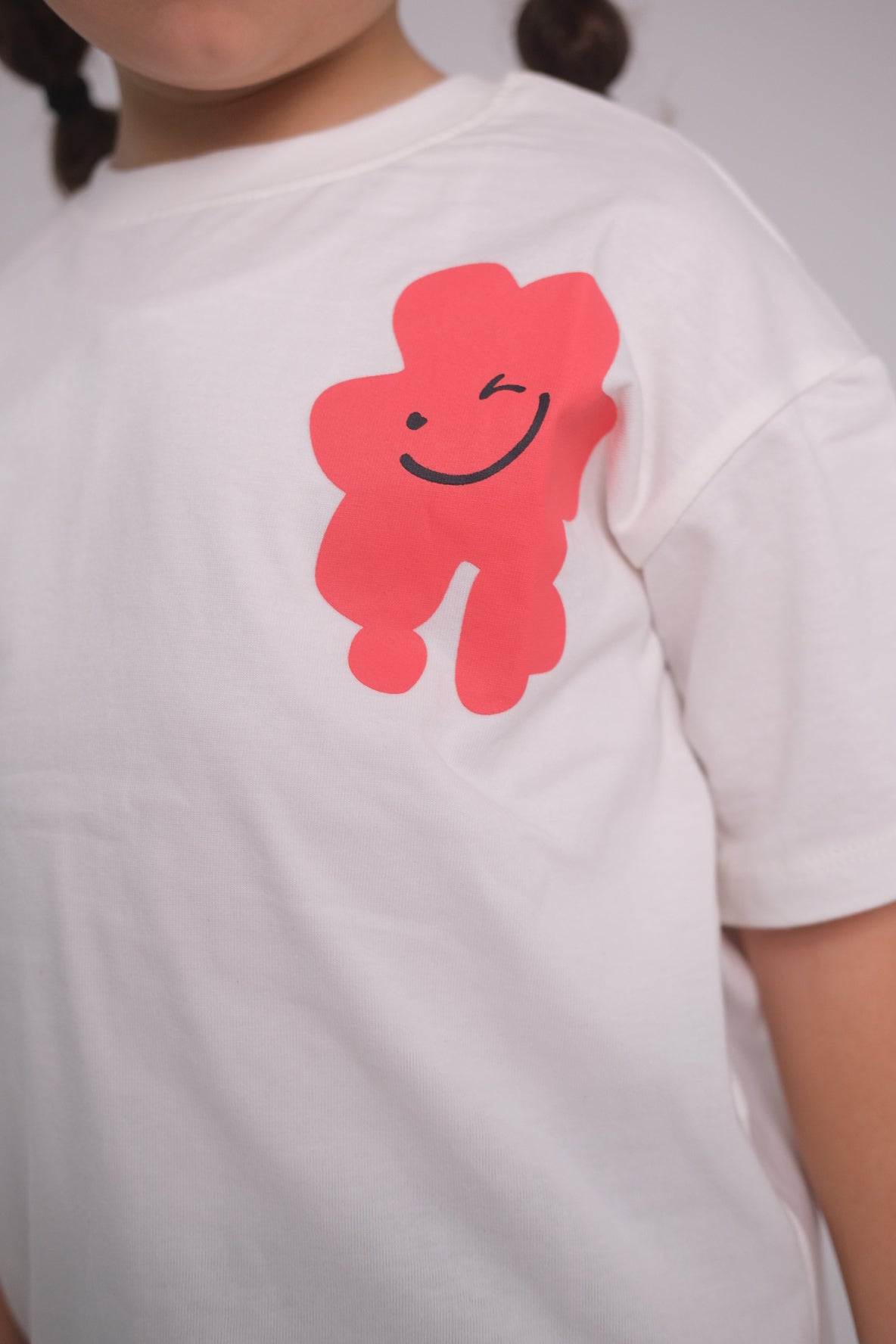 Unisex "SMILE" Short-Sleeved T-Shirt – Offwhite