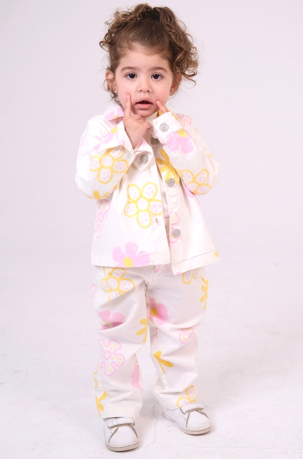 Baby Girls Gabardine Pants – Offwhite with Flowers