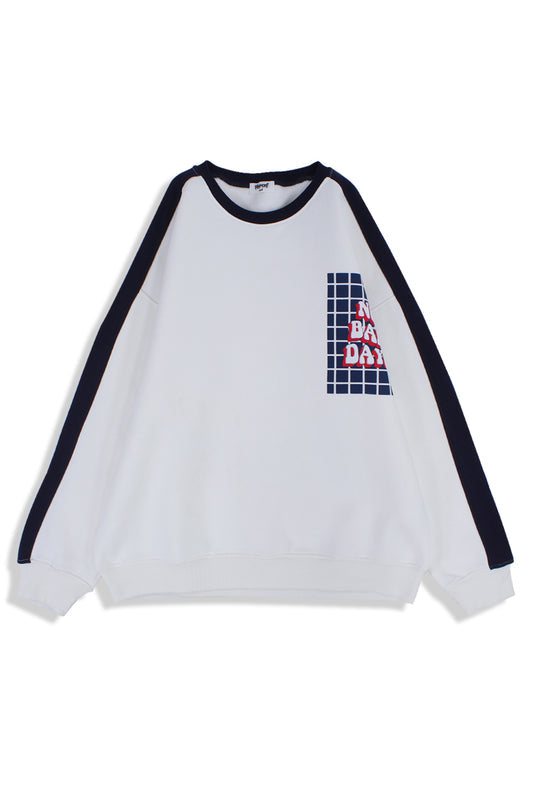 Teens Cotton Sweatshirt – Off-White with "No Bad Days" Print