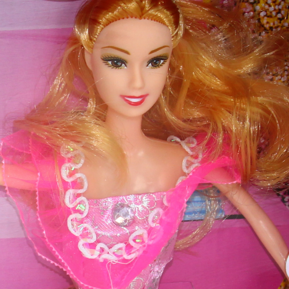 "Fashion Doll" Princess Doll with Dresses Set