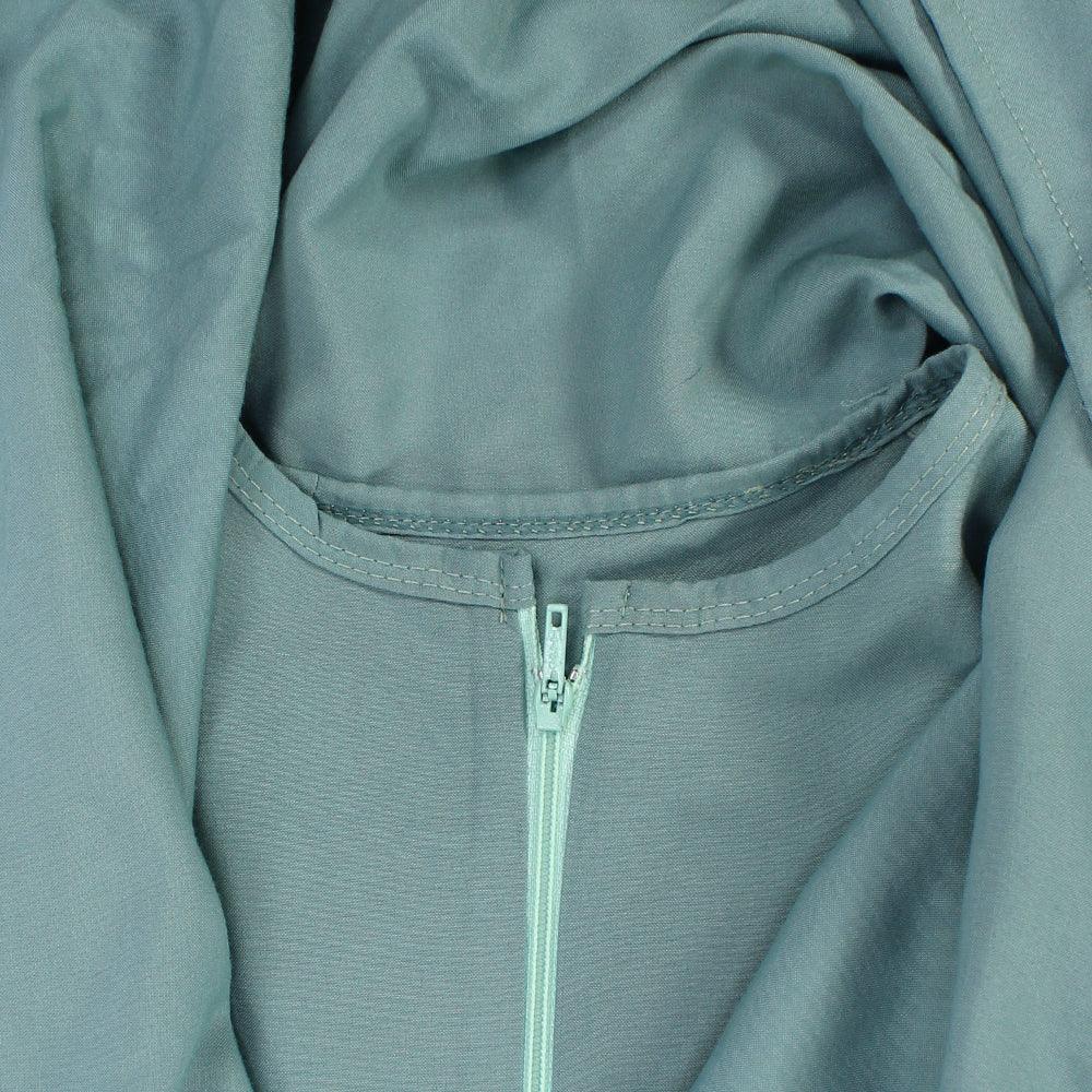 Mint Green Praying Gown "Isdal"