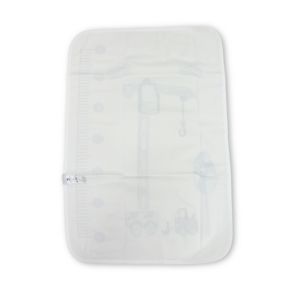 Cotton Changing Mat – Off-White with Giraffe Print