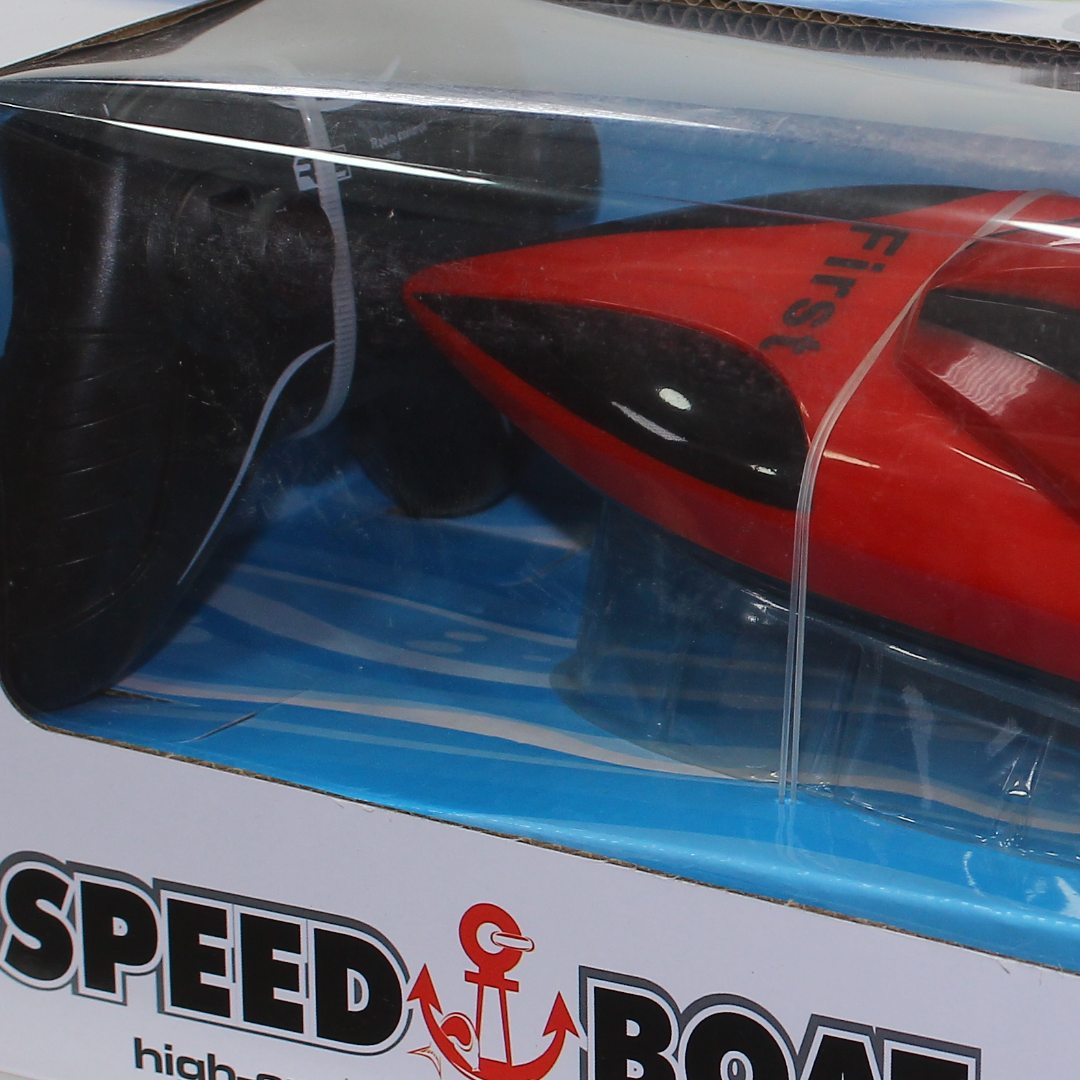 High-Speed R/C Competition Speed Boat – Red
