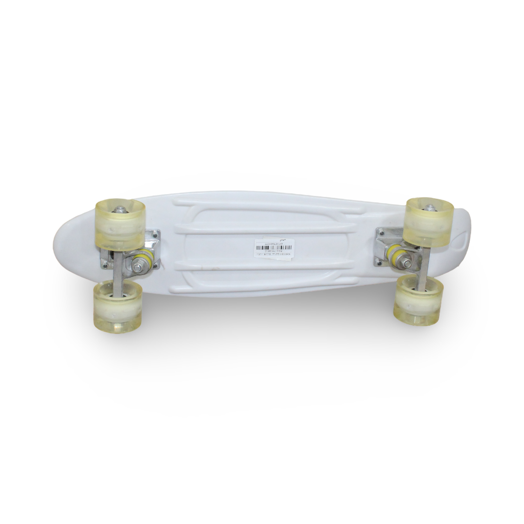 Skateboard 22.5 Inches LED Light-up Wheels – White