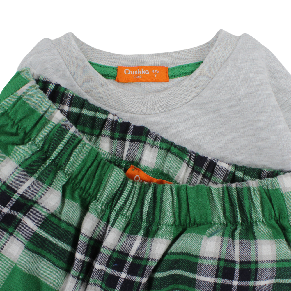 Girls Cotton 2-Piece Outfit Set – Grey with Christmas Tree Print