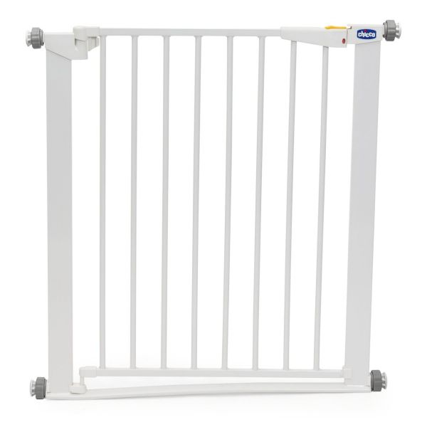 Chicco Safety Gate - White