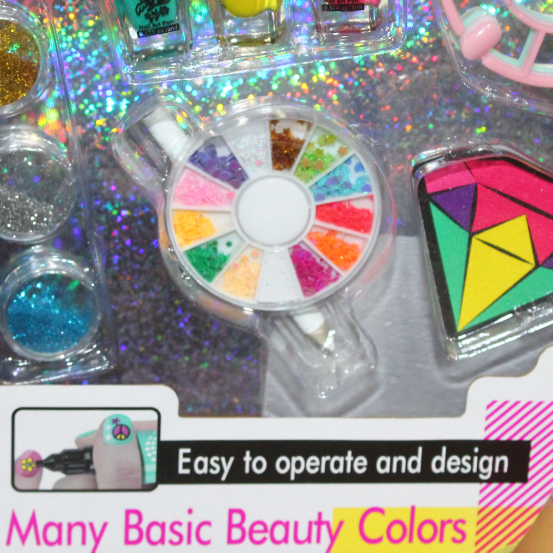 Makeup Master Nail Art & Manicure Set