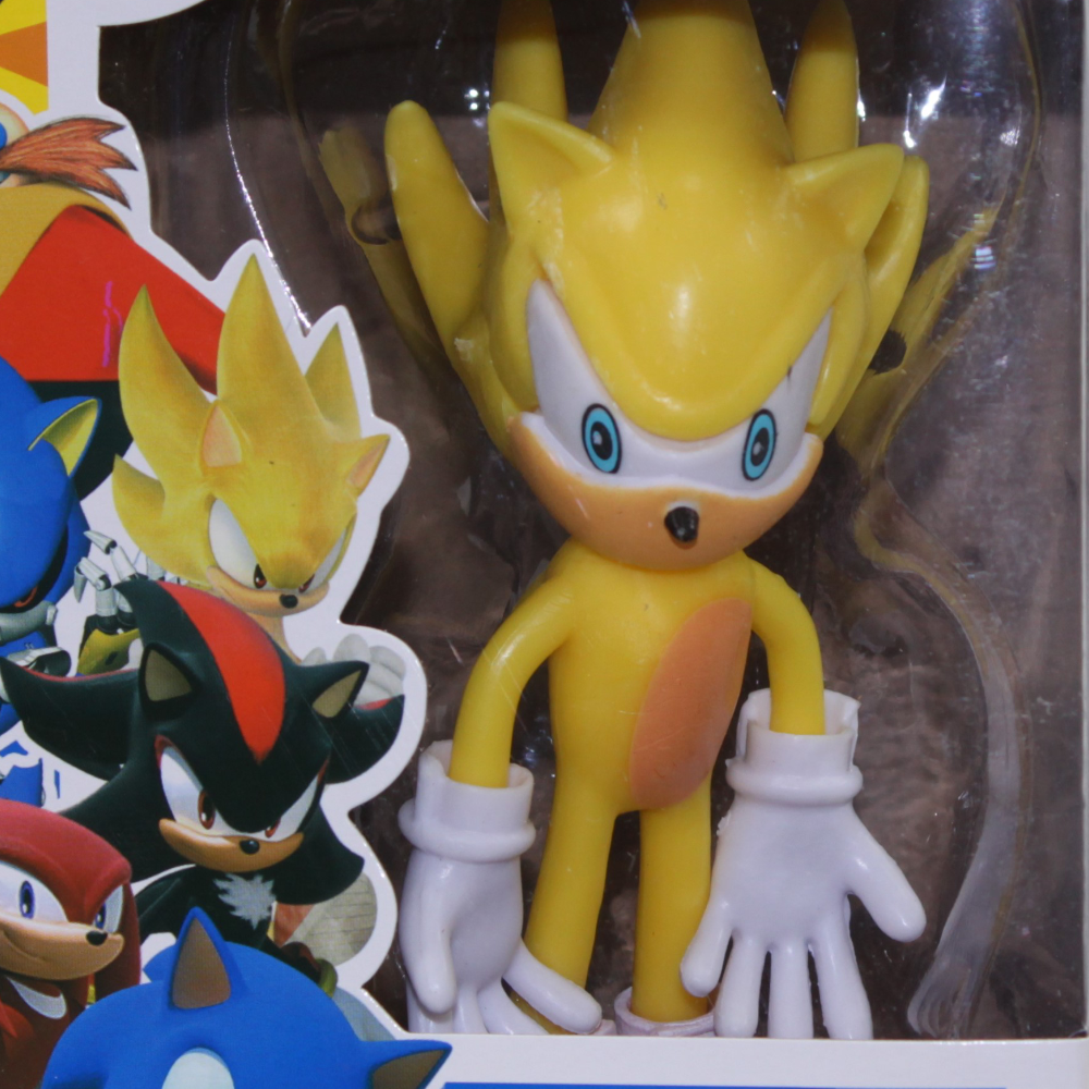 Super Sonic Vinyl Figure