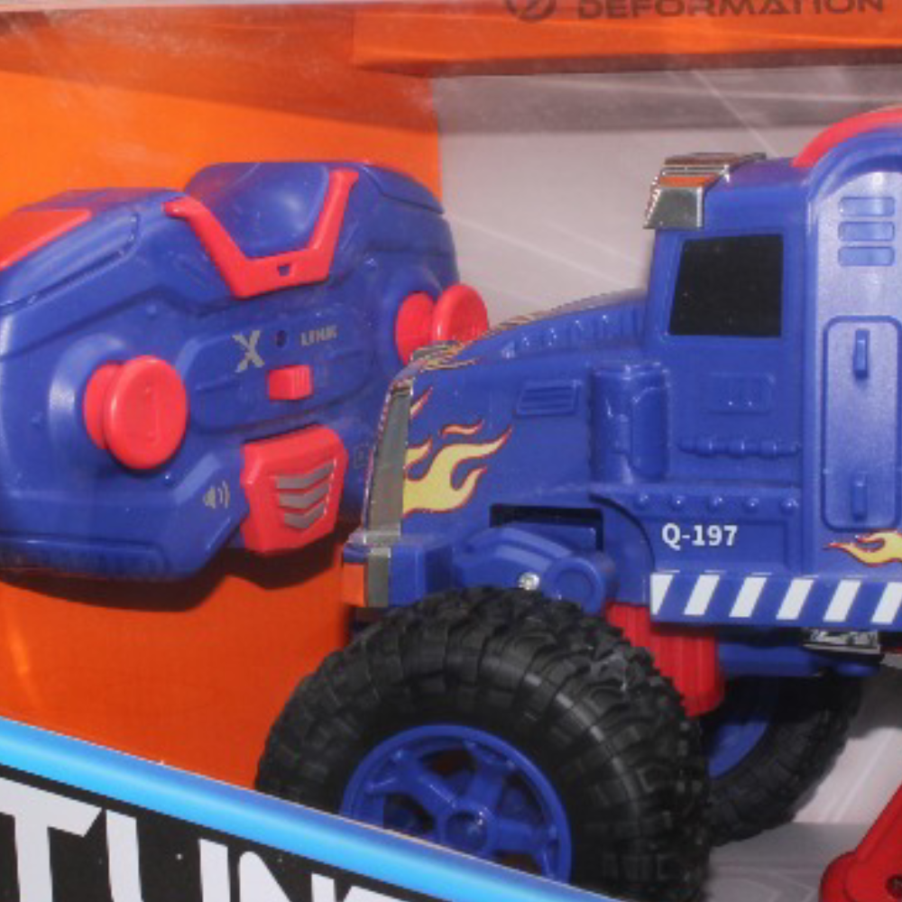 Transforming Remote Control Stunt Truck – One-Key Deformation Toy Car