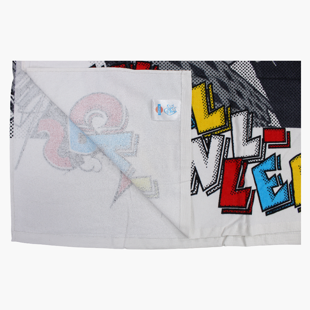 Boys Beach Towel – White with Spiderman Print (70 x 140 cm)