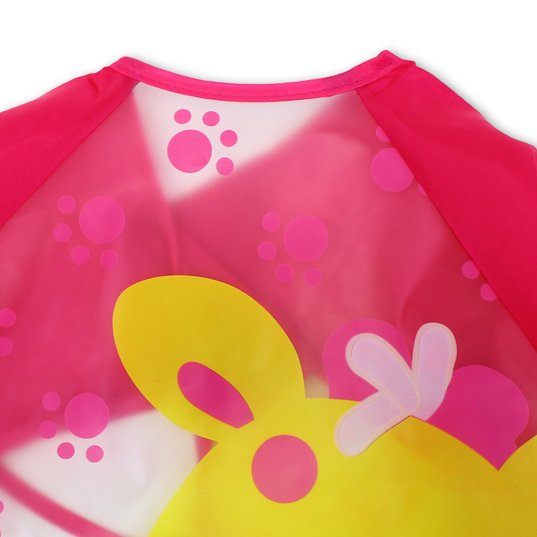 Waterproof Long-Sleeved Baby Bib – Fuchsia with Giraffe Print