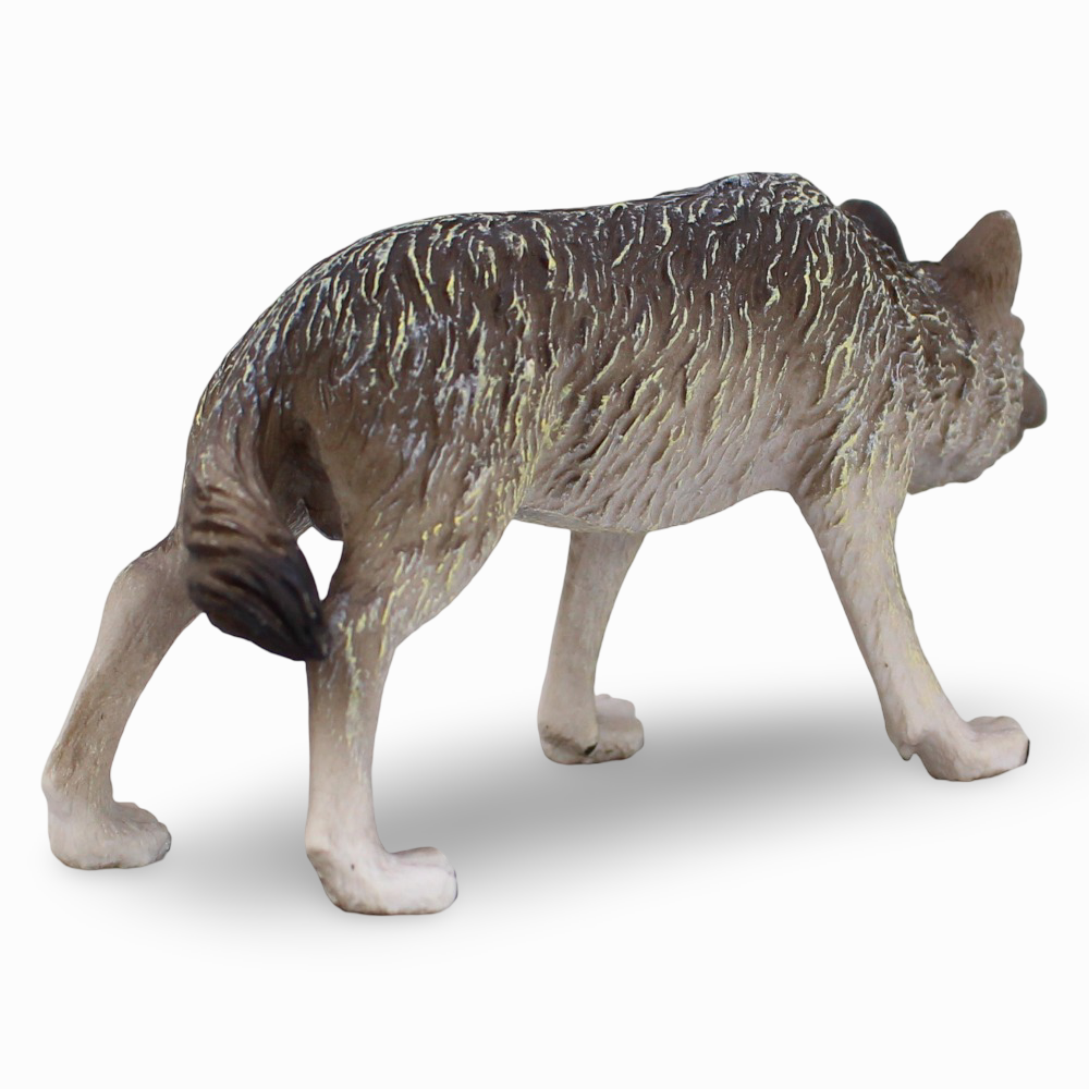 Timber Wolf Hunting Figurine