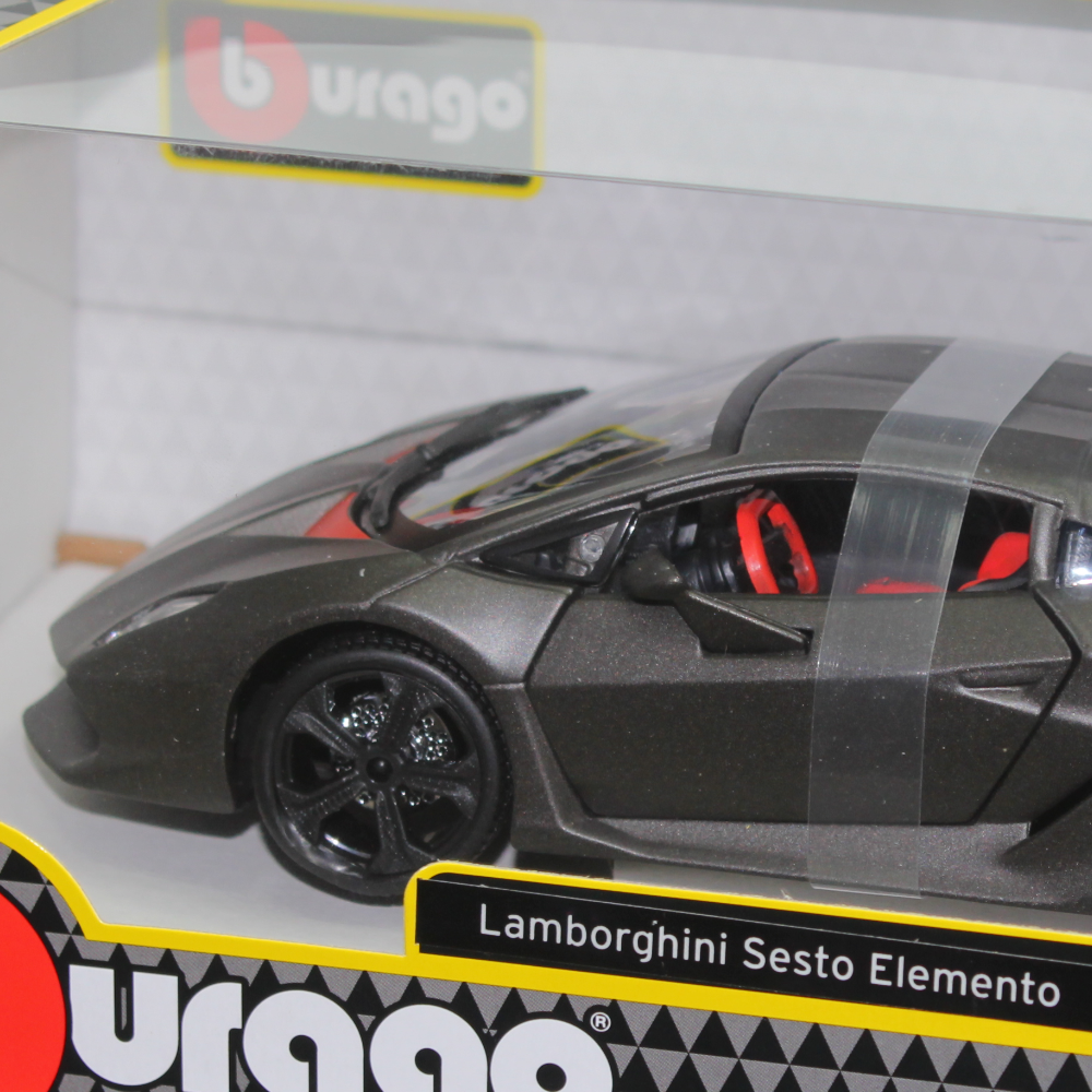 Bburago Lamborghini Sesto Elemento Die-Cast Car – 1:24 Scale