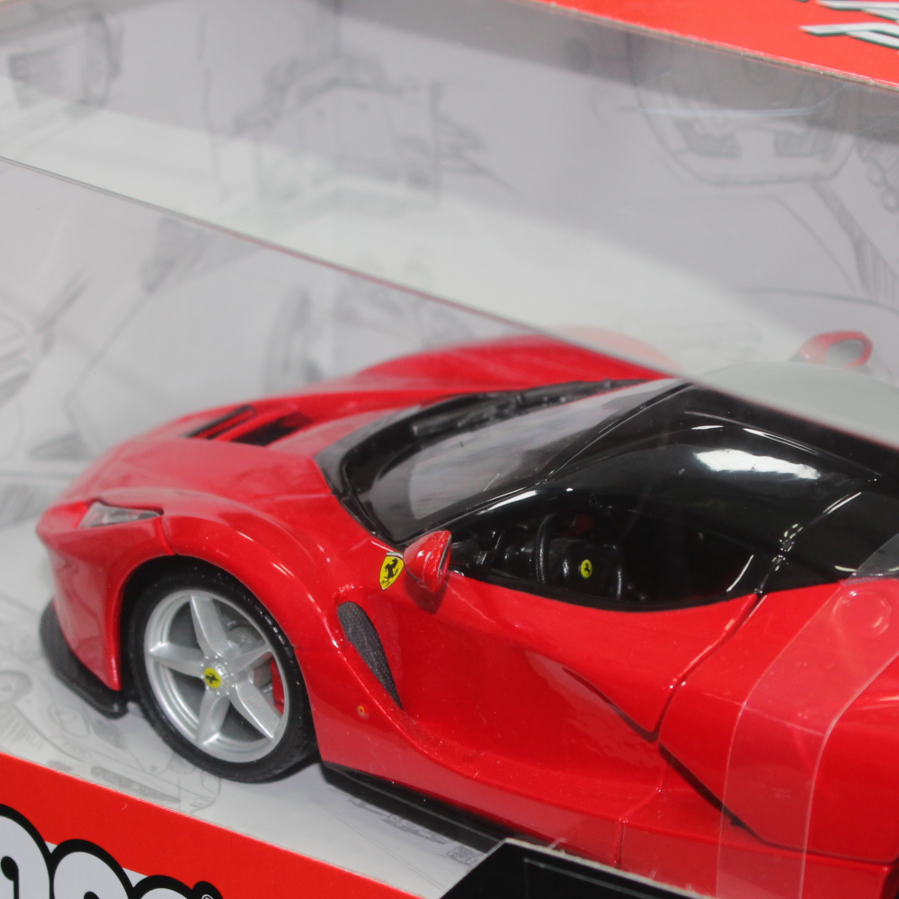 Bburago 1:24 Scale Ferrari R&P LaFerrari (Without Plastic Stand)