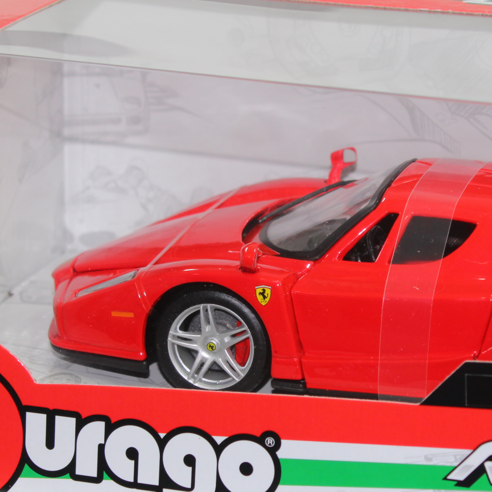 Bburago 1:24 Scale Ferrari R&P Enzo (Without Plastic Stand)