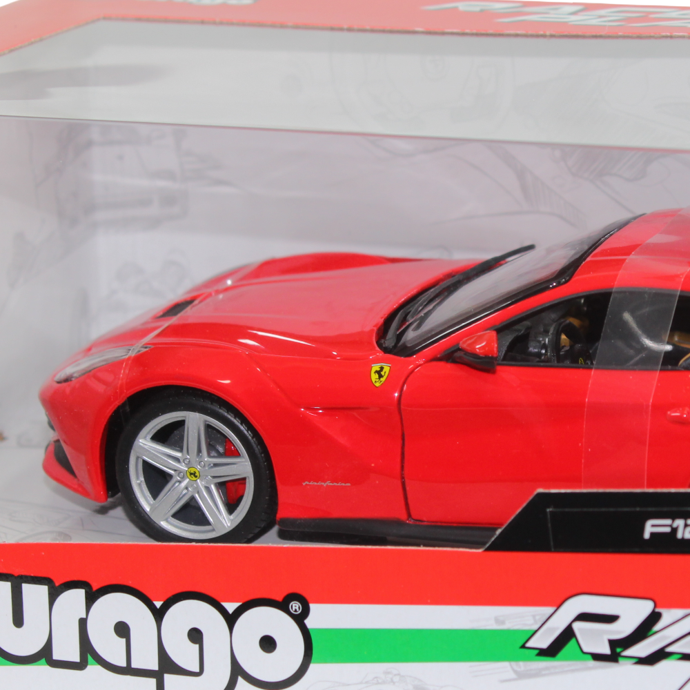 Bburago 1:24 Scale Ferrari R&P F12 Berlinetta (Without Plastic Stand)