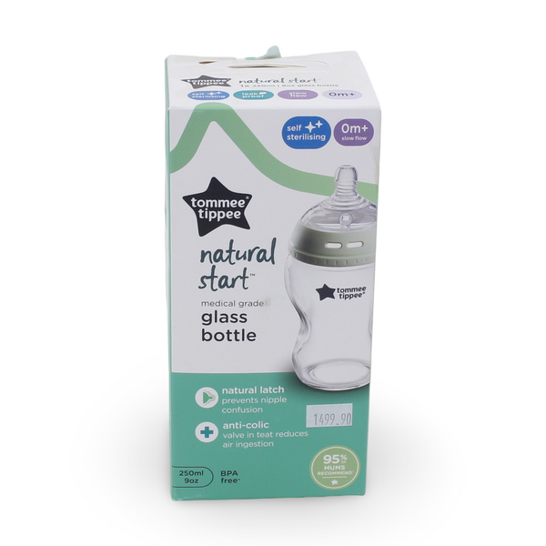 Tommee Tippee Closer to Nature Glass Feeding Bottle - 260ml