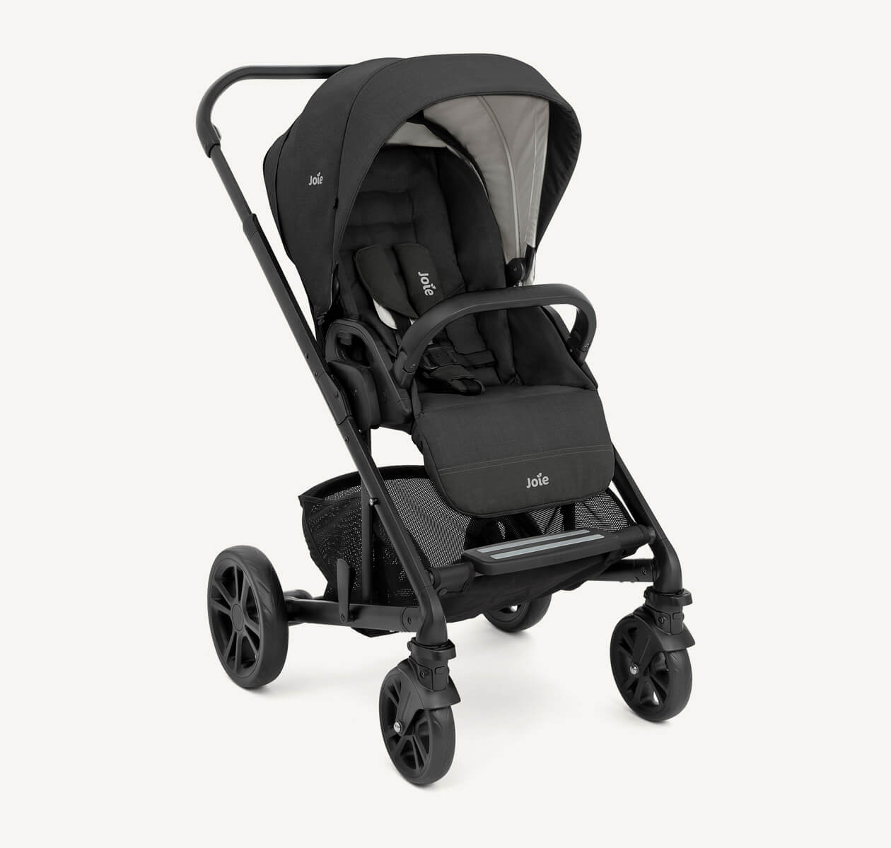 Chrome 4-in-1 Reversible Pram – Smart Versatility Meets Effortless Style