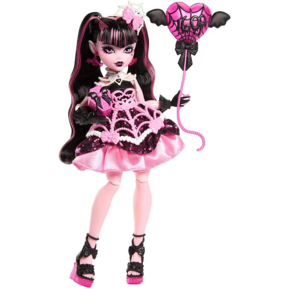 Mattel Monster High Scary Sweet Birthday Draculaura Doll – Party Dress with Balloon & Gift