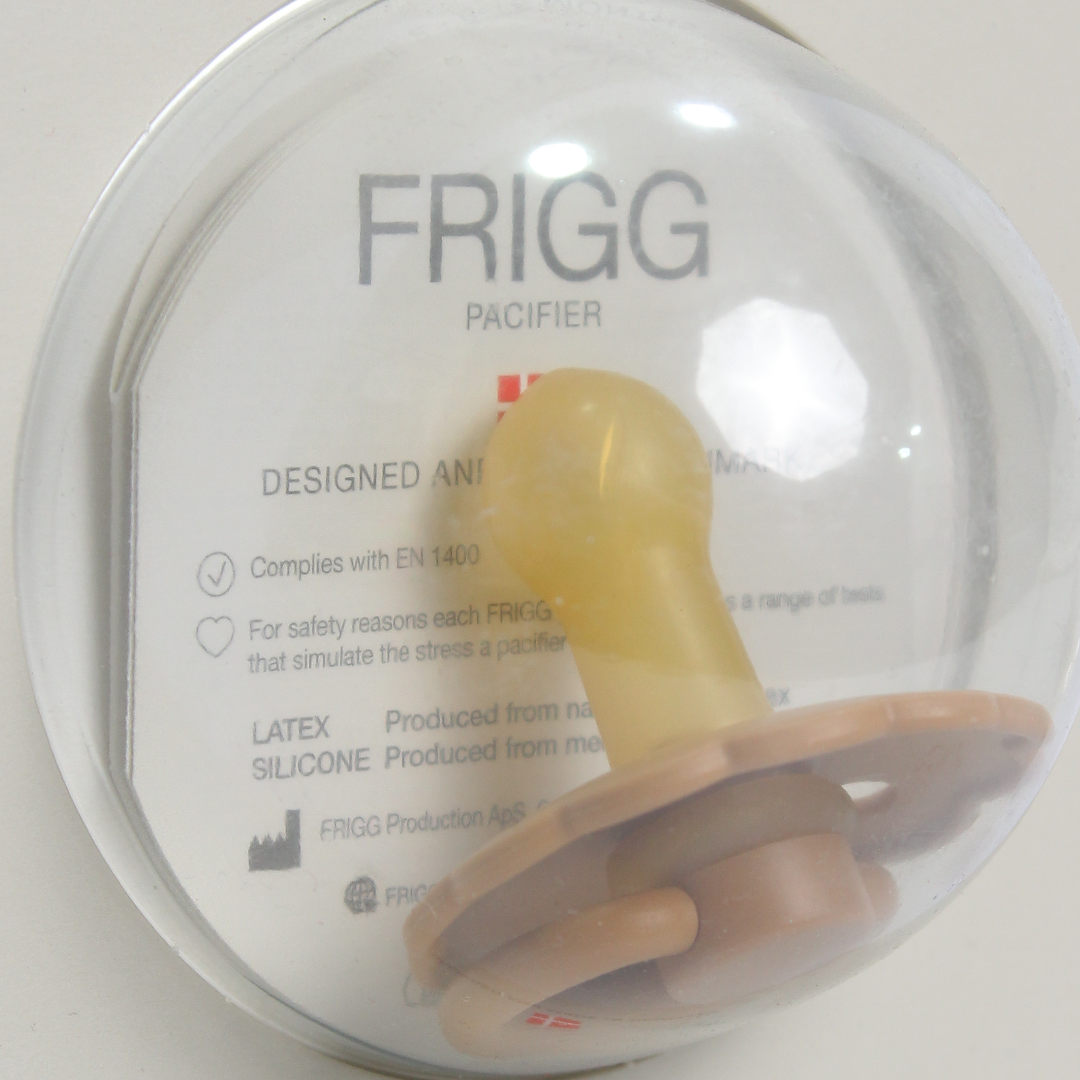 Frigg Daisy Latex Baby Pacifier Cappuccino – Size 2