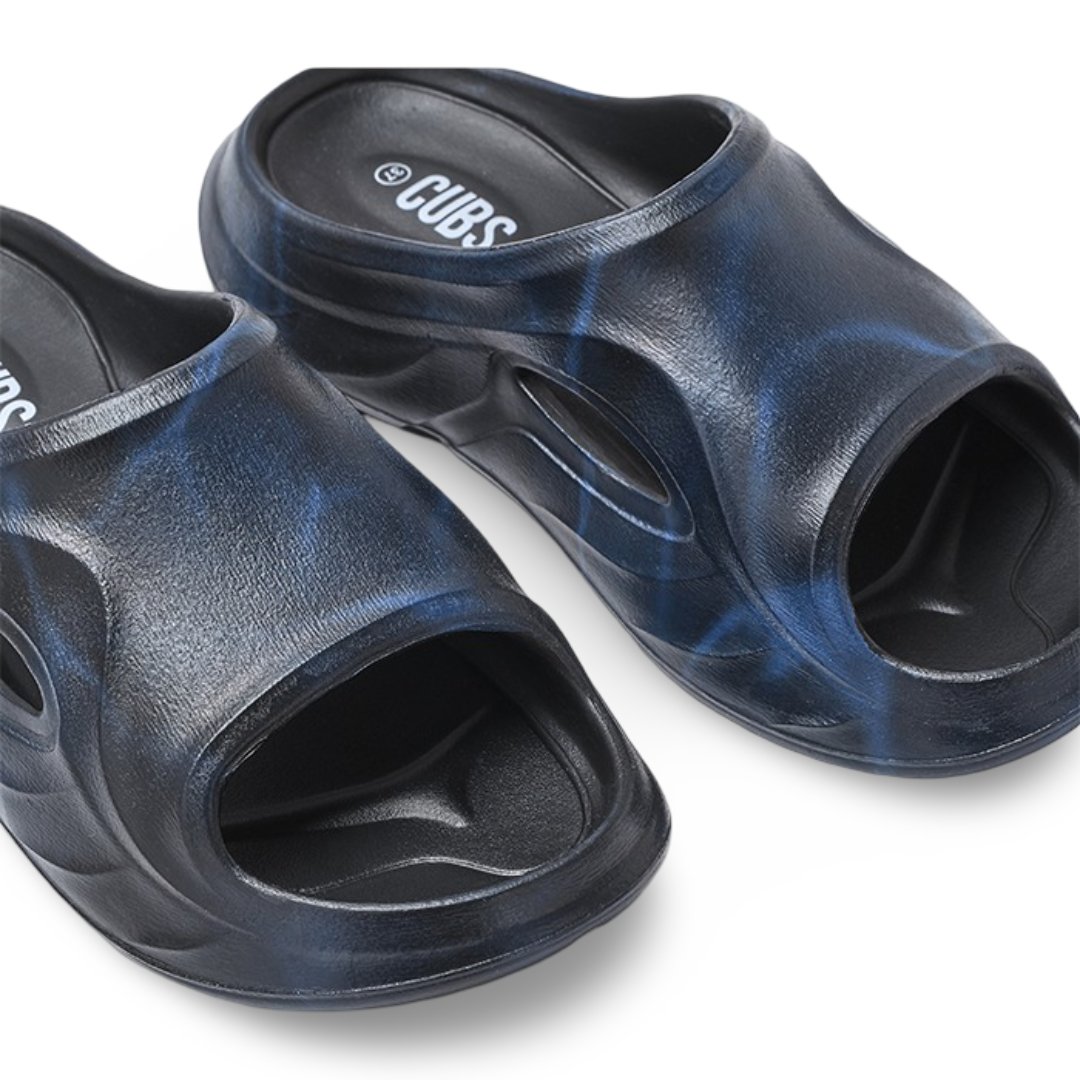 Boys Rubber Slippers – Midnight Blue Bubble Walk