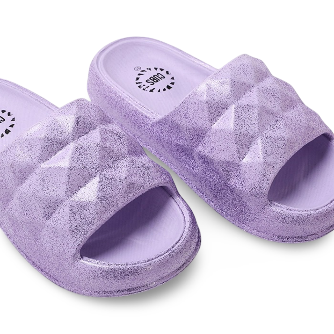 Girls Rubber Slippers – Lilac with Princess Diamond Design
